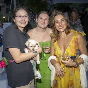 ARF\'s Hannah Metcalf with Sutton, Cameron England and Charlotte Barge. Photo by Michael Ostuni/PMC via Getty.