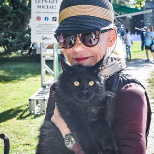 There was even at cat at the Dog Walk...brave kitty! Photo by Kristin L. Gray Photography.