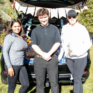 Lexus of Southampton and Mercedes of Southampton - Do Walk Sponsor. Photo by Lisa Tamburini.