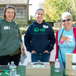 ARF\'s Krissy Feleppa, and Vanessa Petruccelli with volunteer Karin Barg. Photo by Lisa Tamburini.