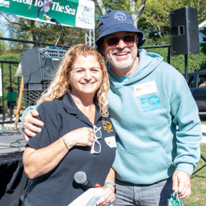 2nd Place Top Fundraiser, Majo Prazenec with ARF\'s Jamie Berger. Photo by Lisa Tamburini.