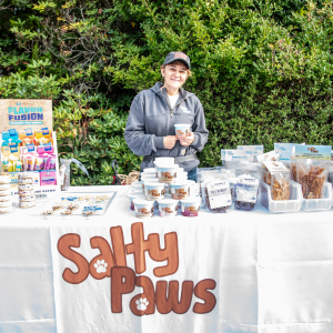Salty Paws - event sponsor. Photo by Lisa Tamburini.