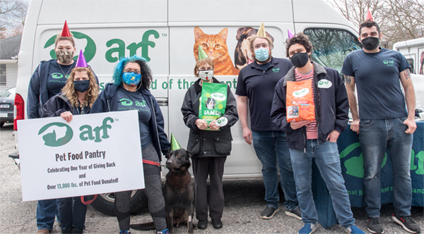 ARF s Pet Food Pantry Celebrates One Year Animal Rescue Fund of